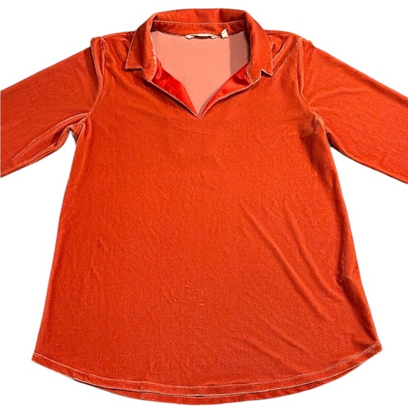Soft Surroundings Tops - Soft Surroundings Excellent Condition Velour Top